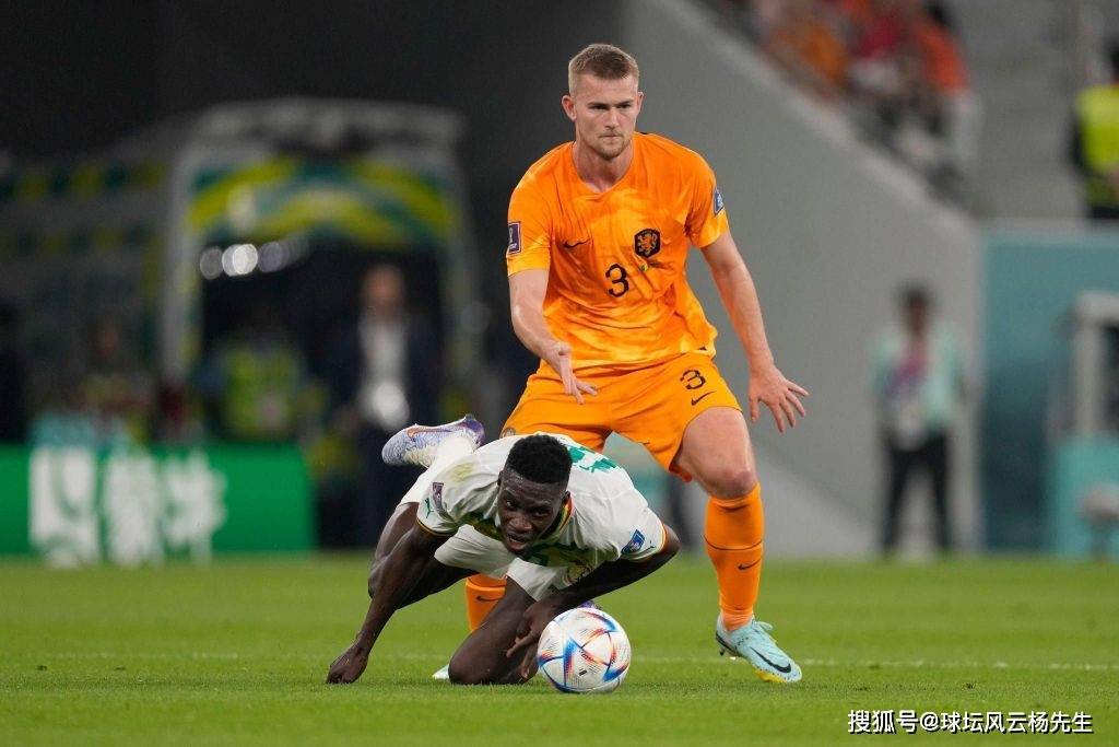 加时末段亚冠焦点战；瓦伦西亚刷新队史纪录；底气十足；球队文化再被提及的简单介绍